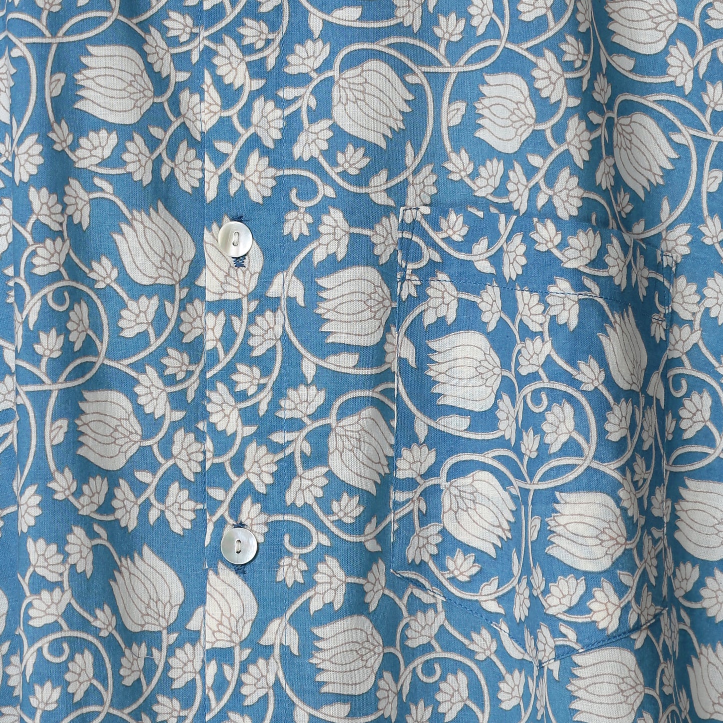 Men's Block Printed Short Sleeve Casual Cotton Shirt in Blue and White