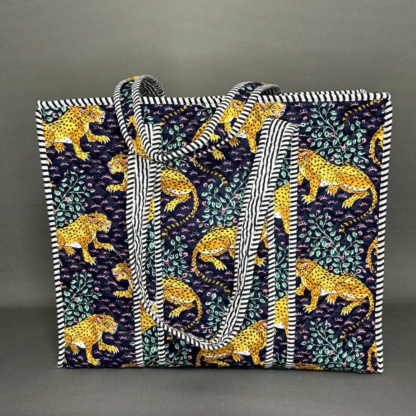 Hand Block sustainable Purple Zipper Tote Bag with Tiger Motif