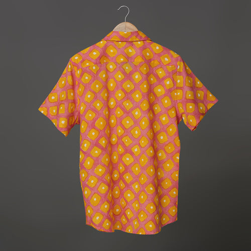 Bandhej Bloom Men’s Pink Cotton Shirt – Yellow & White Tie-Dye Inspired Print | Festive Summer Shirt